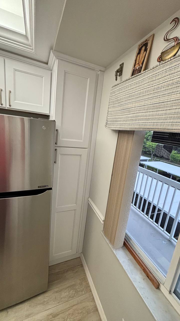 Premium Kitchen Finish